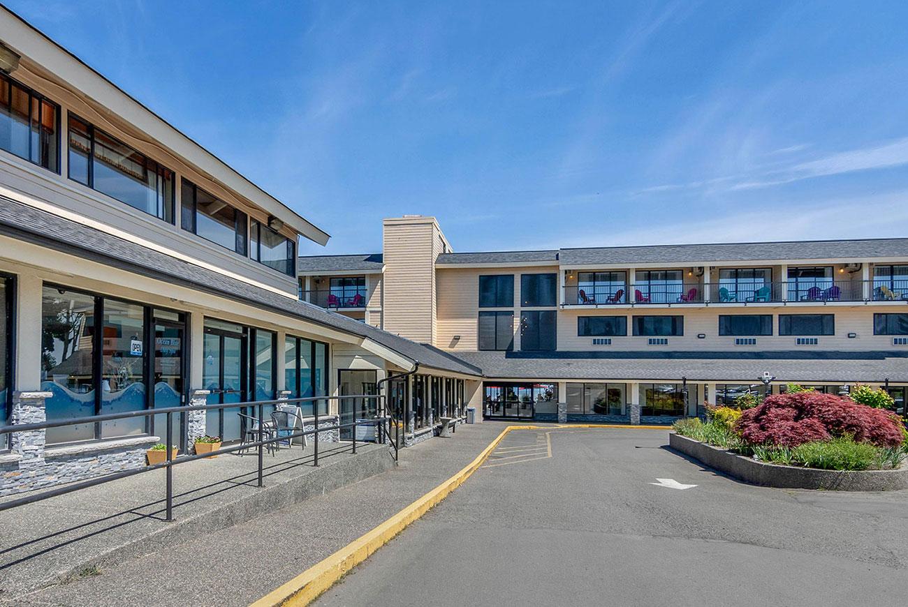 Bayside Oceanfront Resort Parksville Dış mekan fotoğraf