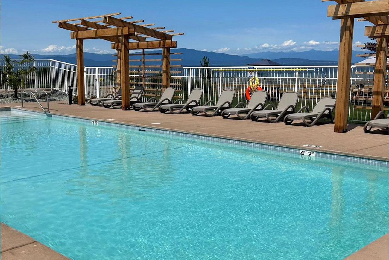Bayside Oceanfront Resort Parksville Dış mekan fotoğraf