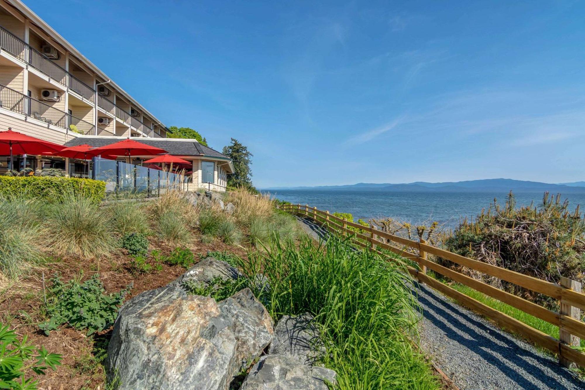 Bayside Oceanfront Resort Parksville Dış mekan fotoğraf